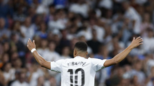 Mbapp&egrave; difende Yamal 'alla sua et&agrave; tutti fanno qualche errore'