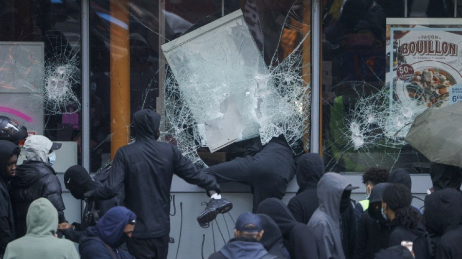  Looters ransack shops during France cost-of-living protests 