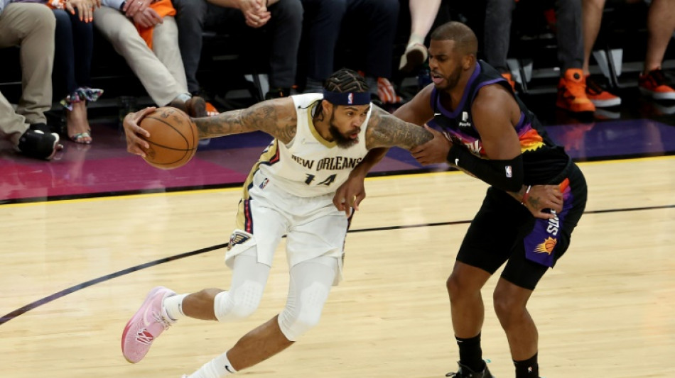 Play-offs NBA: d&eacute;faite surprise de Phoenix, Butler porte Miami