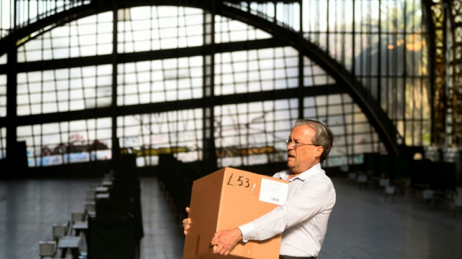 Chile come&ccedil;a a votar plebiscito: Constitui&ccedil;&atilde;o de Pinochet ou texto mais conservador?