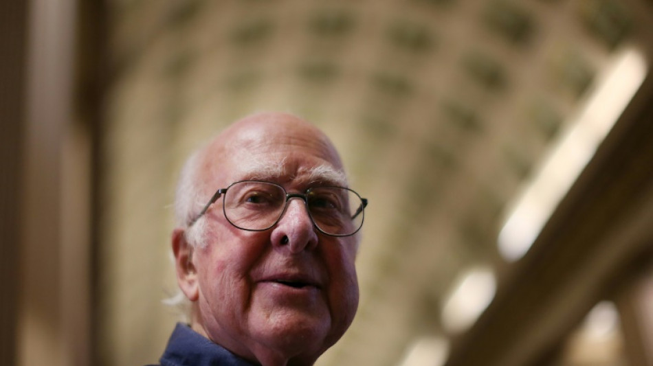 Peter Higgs, prix Nobel de physique et "p&egrave;re" du boson, est mort &agrave; 94 ans