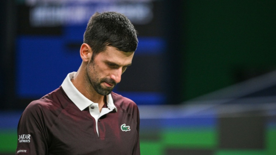  Djokovic cai nas oitavas de final do ATP 500 da Basileia 