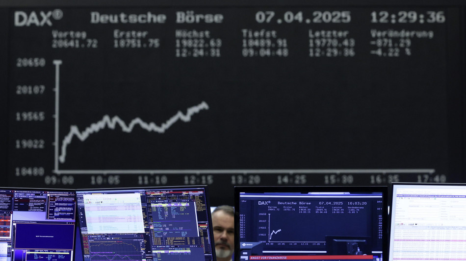 Borsa: l'Europa apre in calo coi dazi, Francoforte -0,55%
