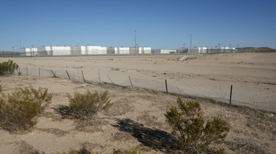 US migrant raids spark boom for private detention providers