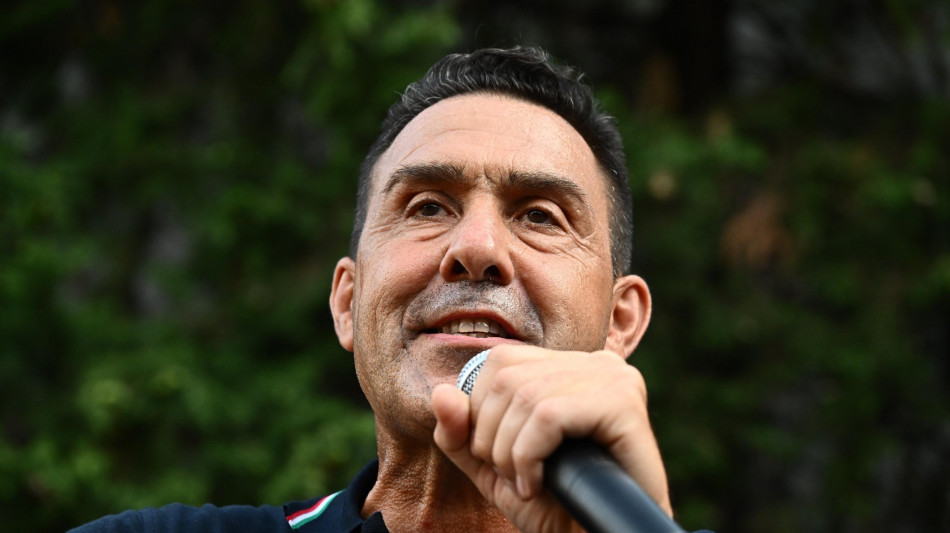  Vannacci, 'sponsor russi? La politica non si schieri contro Pirlo ct' 