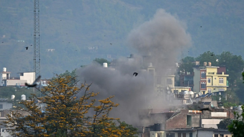 La fronti&egrave;re entre l'Inde et le Pakistan s'embrase, au moins 38 morts