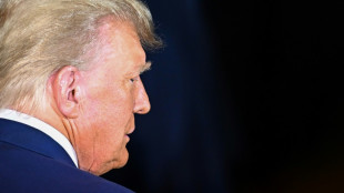 Donald Trump restreint sur les r&eacute;seaux sociaux pour son proc&egrave;s p&eacute;nal