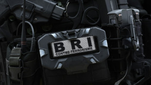 Rapts liés aux cryptomonnaies: 25 suspects de 16 à 23 ans mis en examen à Paris