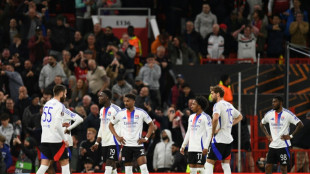 Ligue Europa: l'OL finit en enfer chez Manchester (5-4)