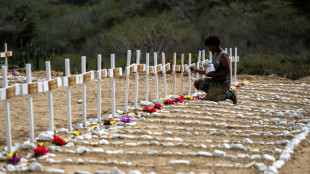 As Venezuela quake deaths pass 3,000, attention turns to mourning, burials