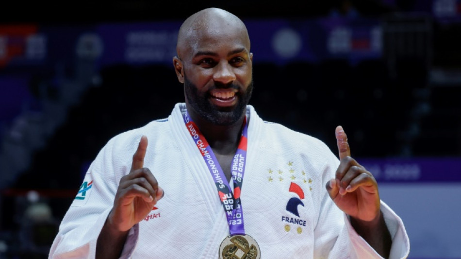 Mondiaux de judo: &agrave; un an des Jeux, Teddy Riner ajoute une onzi&egrave;me &eacute;toile