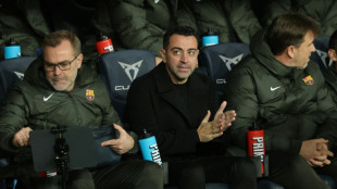 Xavi anuncia sua sa&iacute;da do Barcelona no final da temporada 