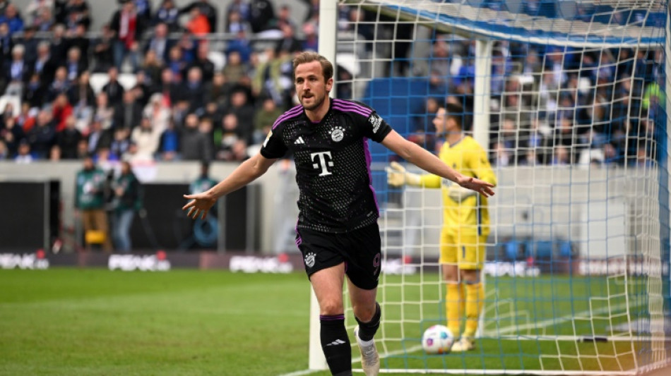 Kane marca, bate recorde e Bayern goleia Darmstadt no Alem&atilde;o