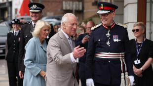 Re Carlo &egrave; pi&ugrave; ricco, scala la classifica dei paperoni in Gb