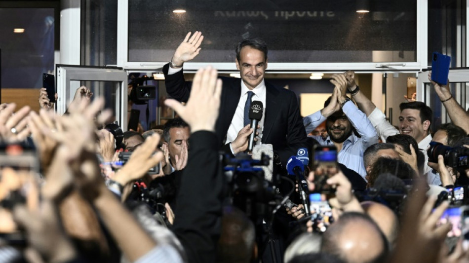 Gr&egrave;ce : fort de sa victoire, Mitsotakis appelle &agrave; de nouvelles &eacute;lections