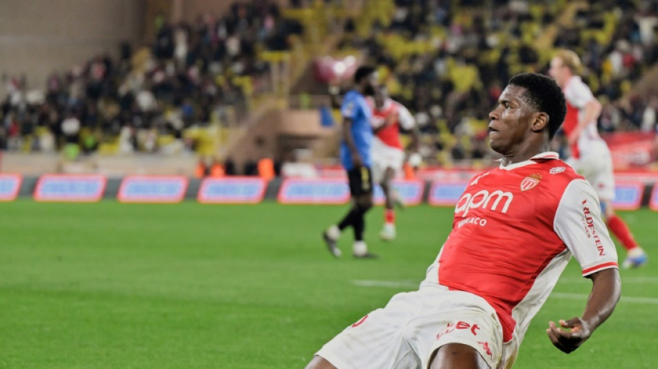 Ligue 1: vainqueur de Nice, Monaco retarde le sacre de Paris, imp&eacute;rial &agrave; Saint-Etienne