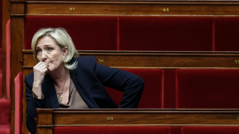Proc&egrave;s du RN et de Marine Le Pen: le tribunal commence &agrave; rendre son jugement