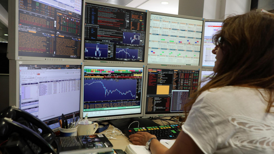 Lo spread tra Btp e Bund fermo a 93 punti