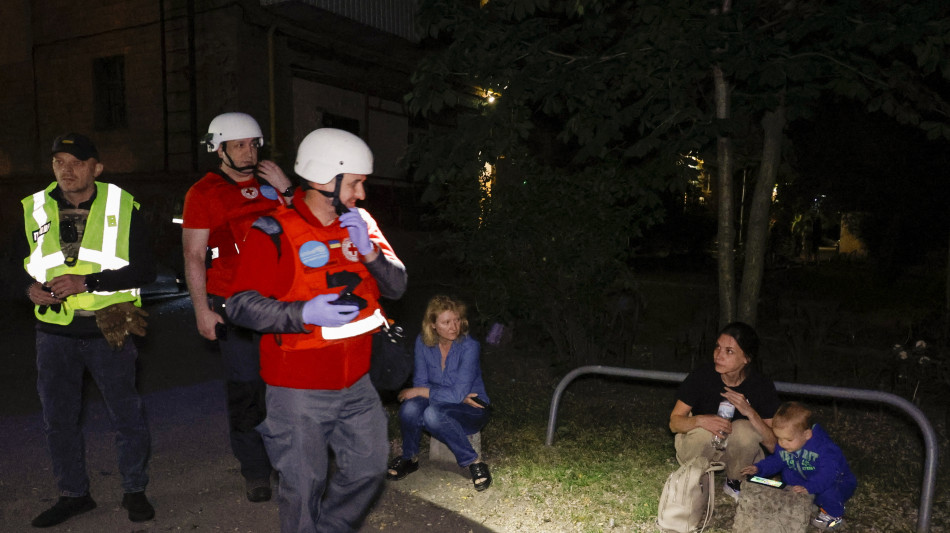 Kiev, 'sale a 3 il numero dei morti per i raid a Kharkiv'