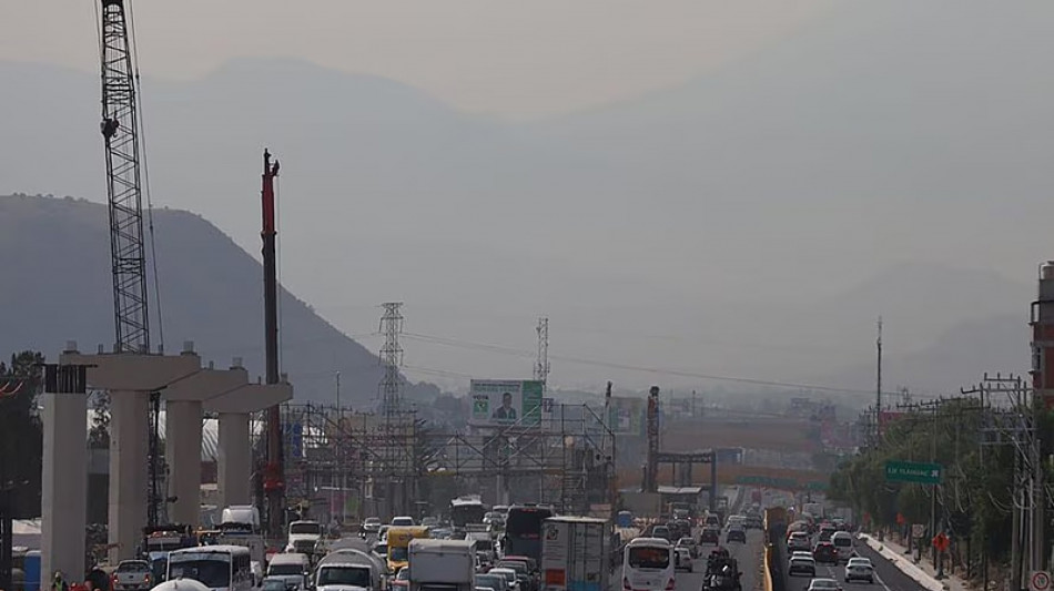 Settima emergenza ambientale dell'anno a Citt&agrave; del Messico