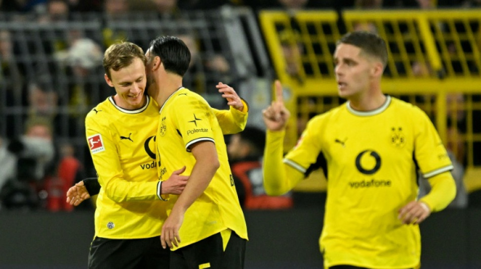  Borussia Dortmund vence Eintracht Frankfurt e assume lideran&ccedil;a do Alem&atilde;o 