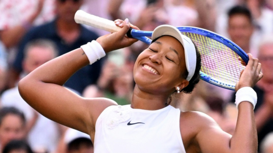  Osaka beats world number one Sabalenka in Wimbledon last 16 