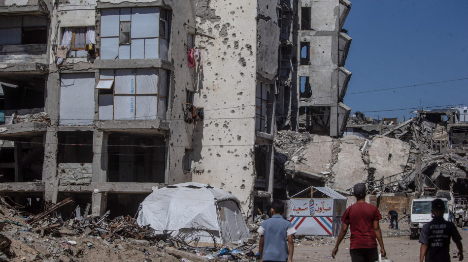  ++ Burnham, 'al fianco di Israele ma azioni a Gaza a Cisgiordania ingiustificate' ++ 