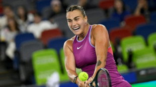Bia Haddad &eacute; eliminada do WTA 1000 de Wuhan; Sabalenka vai &agrave;s quartas de final