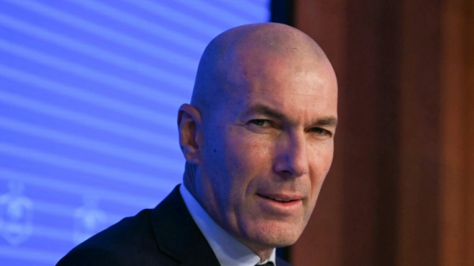  Zidane cumple "un sue&ntilde;o" y asume el banquillo de Francia 