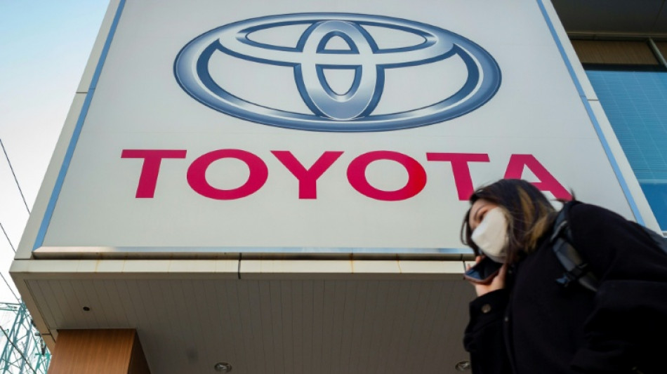 Toyota nombra nuevo director ejecutivo y eleva sus previsiones de beneficios 
