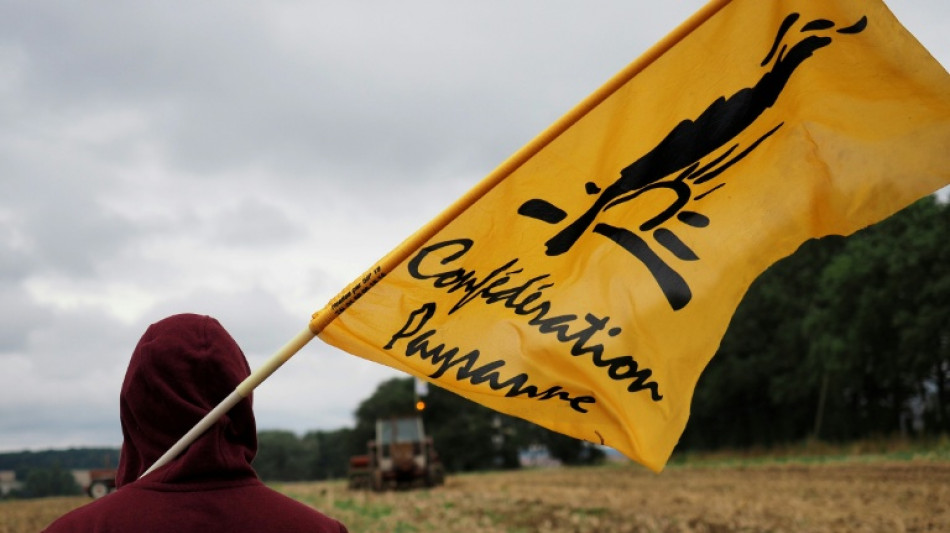  La Conf&eacute;d&eacute;ration paysanne appelle les agriculteurs &agrave; rejoindre les lyc&eacute;ens 