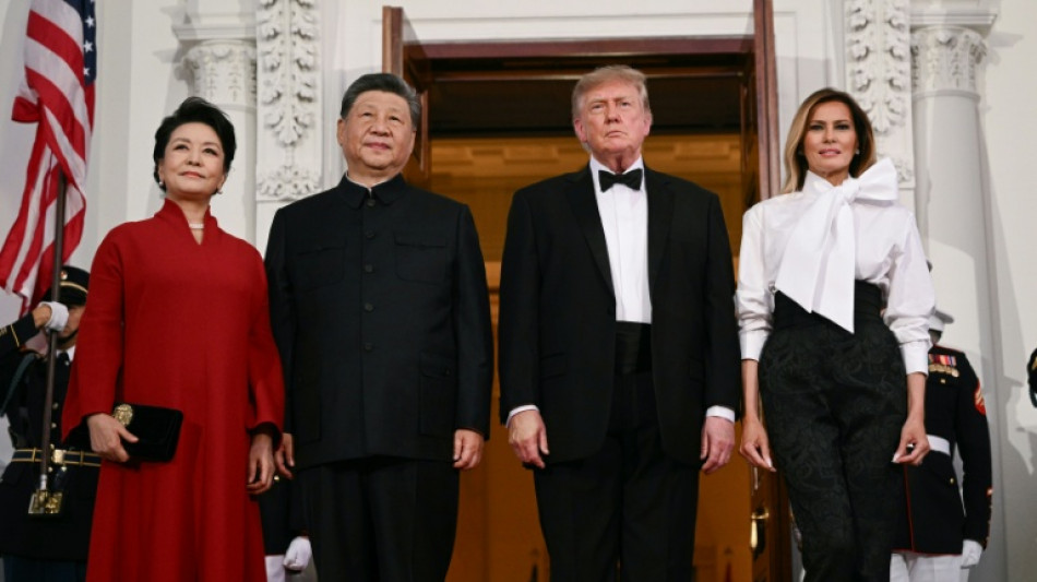  Trump hosts Xi for state dinner as pomp masks tensions 