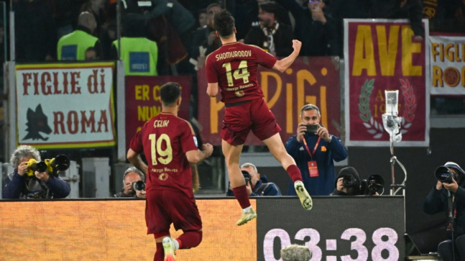 Roma e Juventus empatam (1-1) e seguem na luta por vaga na Liga dos Campe&otilde;es