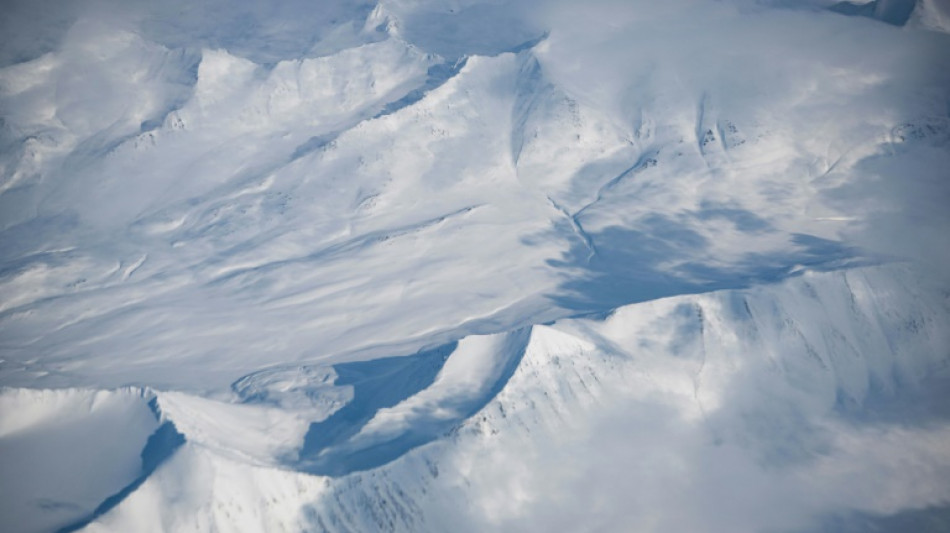 En los hielos del &Aacute;rtico, una carrera contrarreloj para salvar la memoria del clima