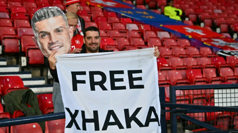  El futbolista suizo Granit Xhaka, multado por certificados falsos de vacunaci&oacute;n contra el Covid 