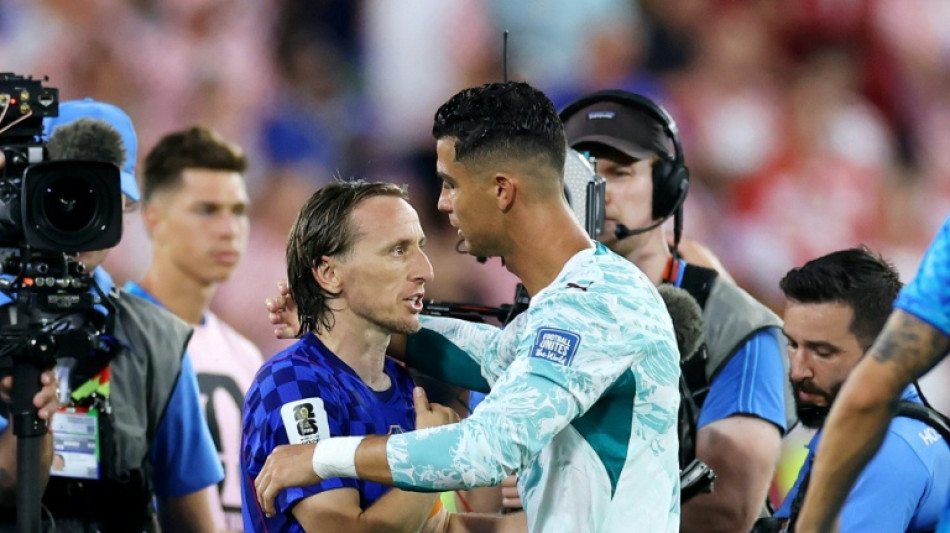  Ronaldo despide a Modric y la Roja pone el "showtime" en Los &Aacute;ngeles 
