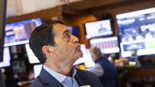 Wall Street apre positiva, Dj +0,48%, Nasdaq +0,83%