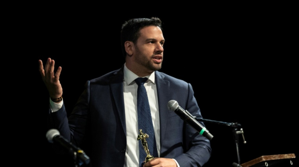  'Not just props that eat': Extras seek recognition at their own 'Oscars' 