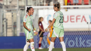 Calcio: Euro donne; Salvai, 'pensiamo solo al Portogallo'