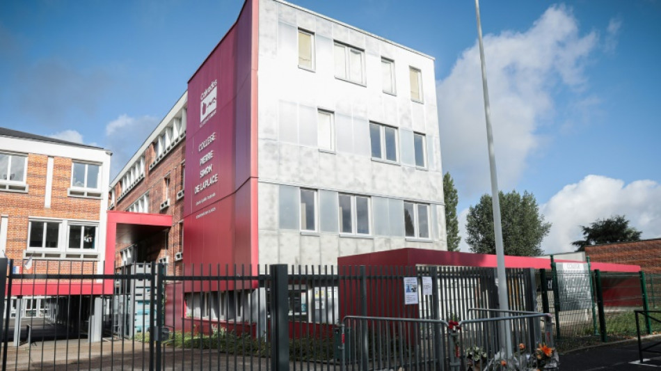 Lisieux: enqu&ecirc;te apr&egrave;s la mort suspecte du principal d'un coll&egrave;ge