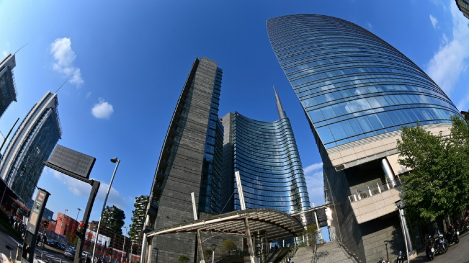 Ca&iacute;da del beneficio del banco italiano UniCredit por su exposici&oacute;n en Rusia