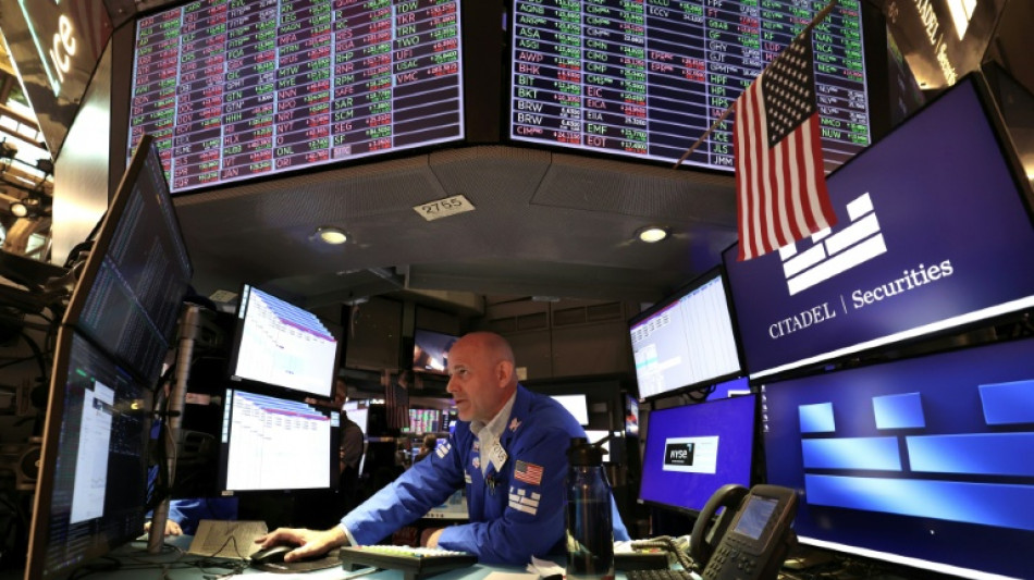  Stocks stall tracking earnings, oil dips on Iran-Oman Hormuz move 
