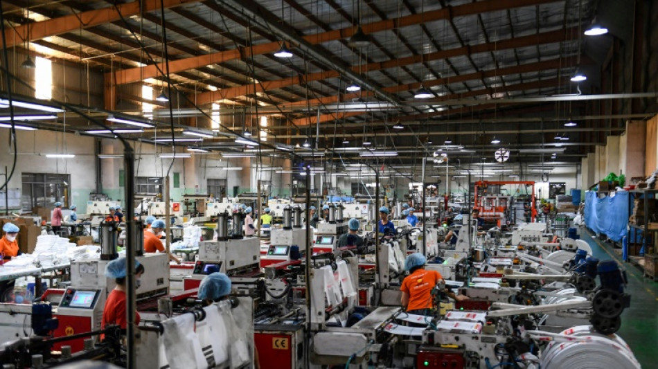 Au Vietnam, les ouvriers du textile victimes du ralentissement de l'&eacute;conomie mondiale