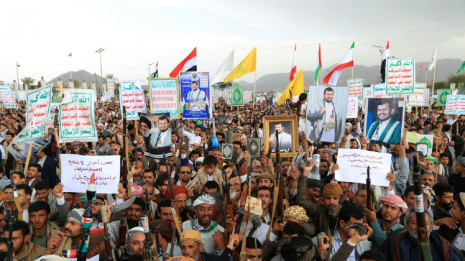  Los rebeldes hut&iacute;es matan a m&aacute;s de 60 soldados de las fuerzas gubernamentales en Yemen 