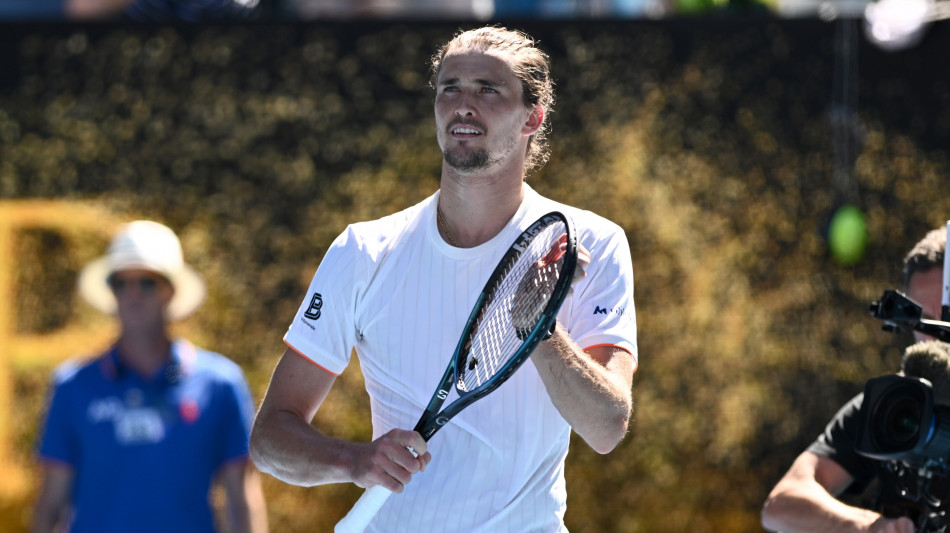 Australian Open: avanza Zverev, superato Diallo in 4 set
