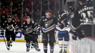 Le Russe Ovechkin devient le deuxi&egrave;me meilleur buteur de l'histoire de la NHL