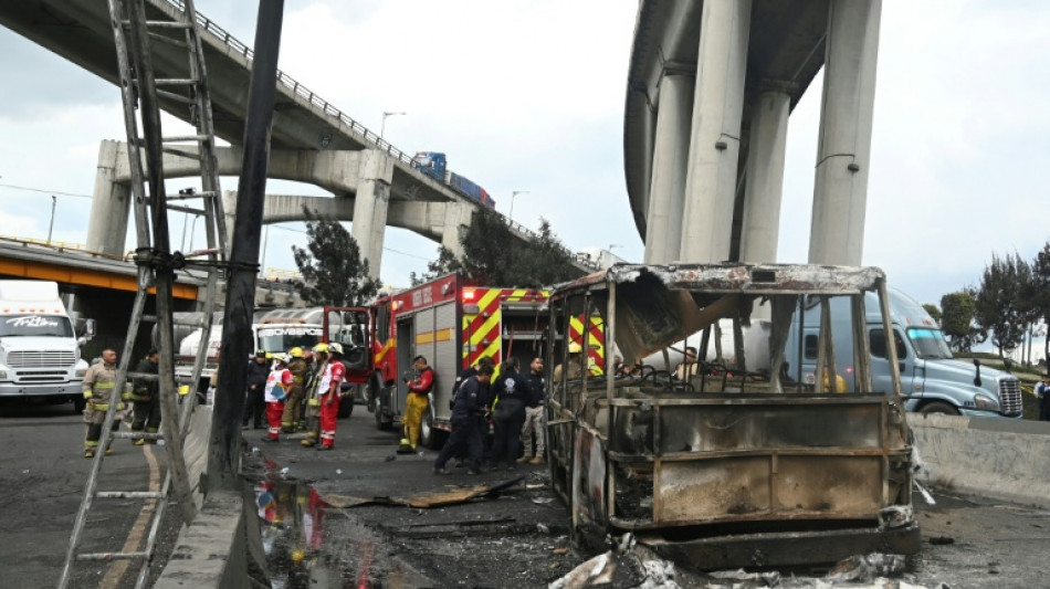 L'explosion d'un camion-citerne à Mexico fait quatre morts et 90 blessés