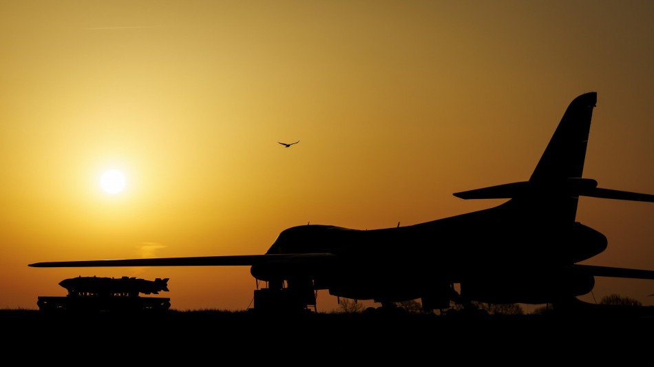  Allarme base Raf, per Sky si indaga su potenziali legami arrestati con l'Iran 