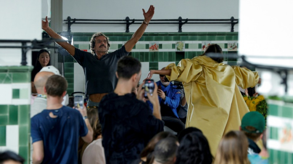  Fashion industry in 'precarious moment', says Vivienne Westwood supremo  