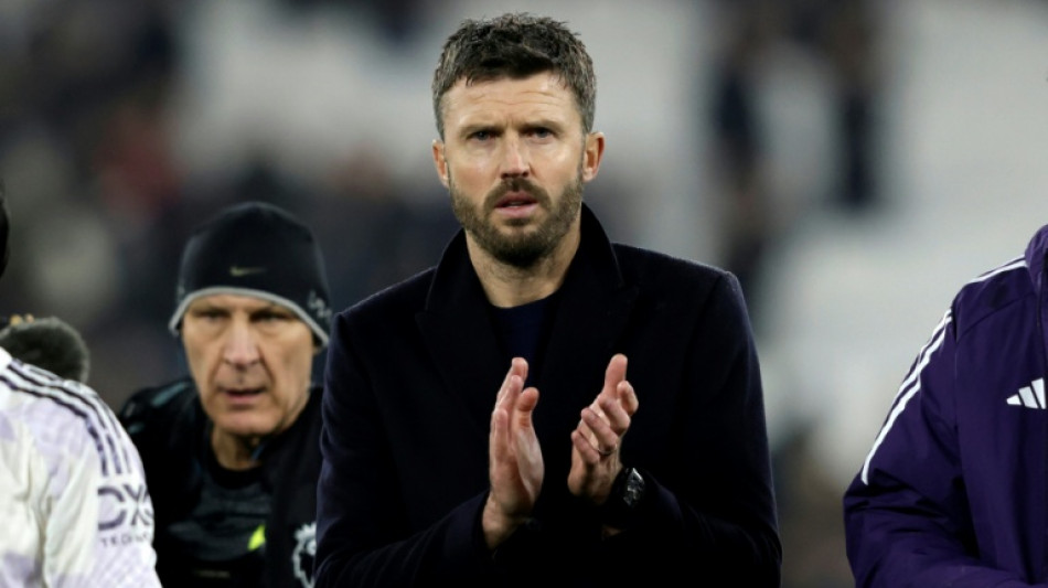  Carrick frustrated by Man Utd's lack of sharpness in West Ham draw 
